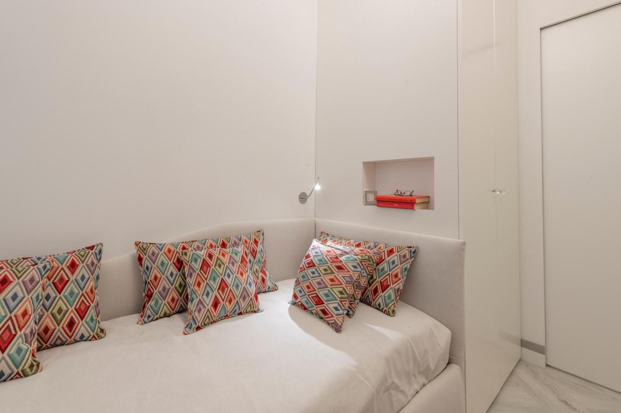Falcone, 5 - Downtown Apartment Milan Exterior photo